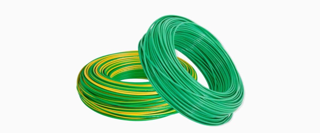 cabos verde e verde e amarelo