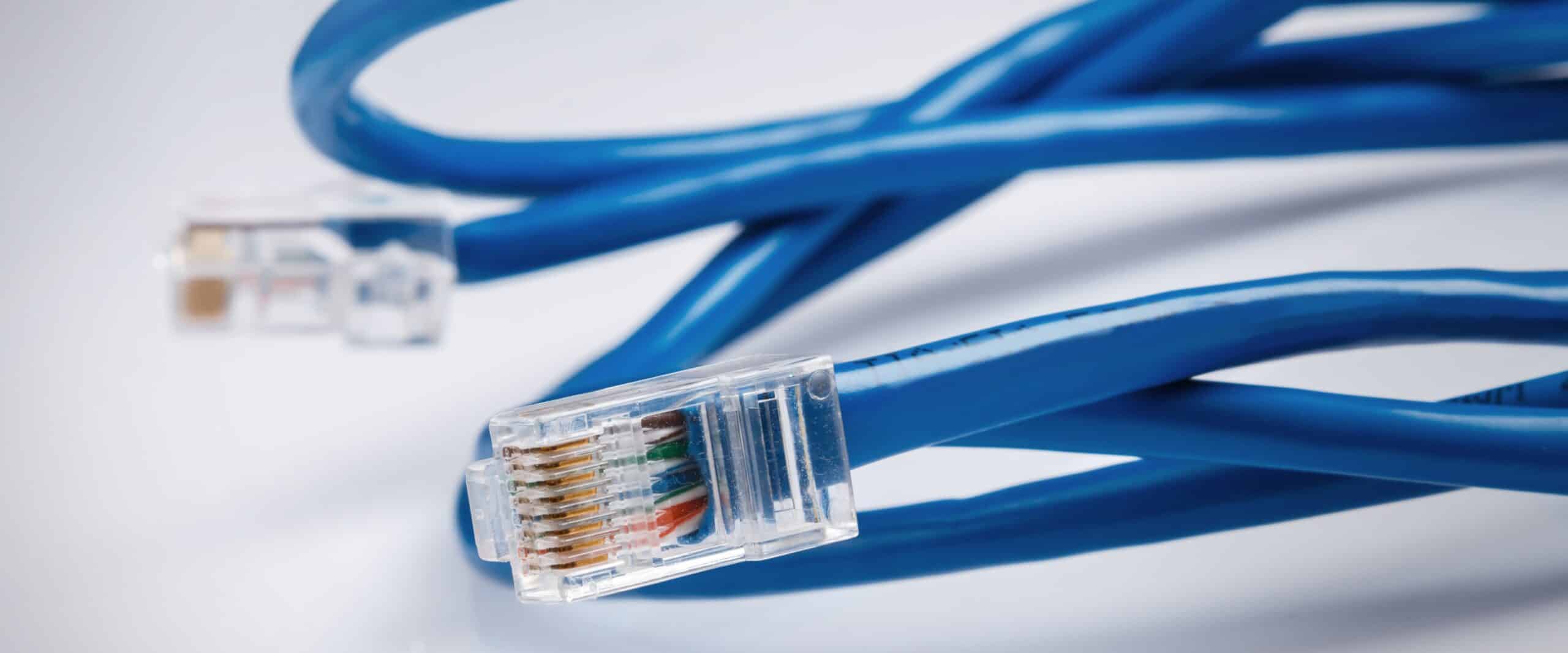 cabo de rede azul blindado